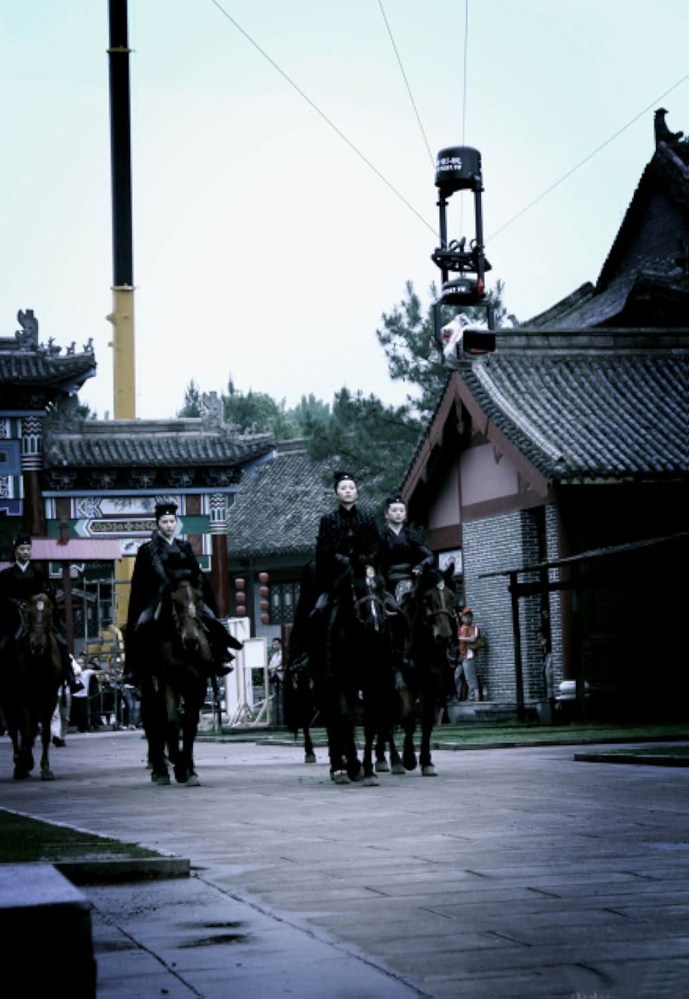 ドラゴン・フォー 秘密の特殊捜査官 隠密の画像