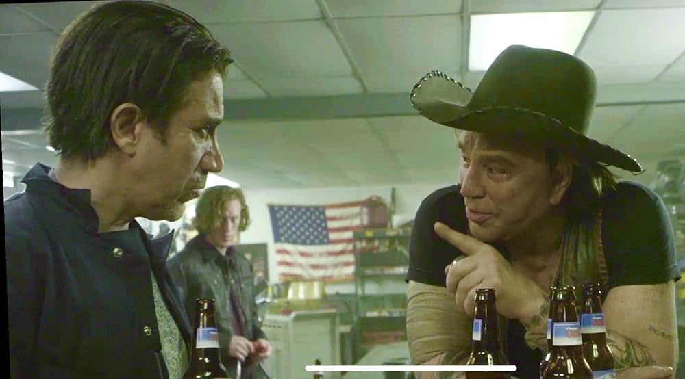 「コマンドー 怒りの逆襲」の画像