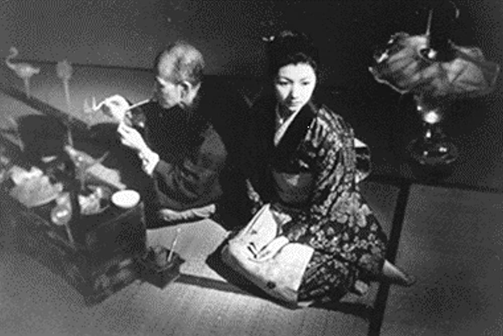 「雁（1953）」高峰秀子 & 田中栄三の画像