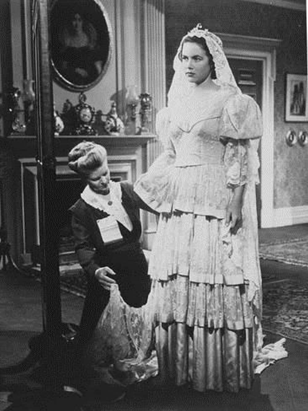 「ボストン物語」エドナ・ベスト & Vanessa Brown & ペギー・カミンズの画像