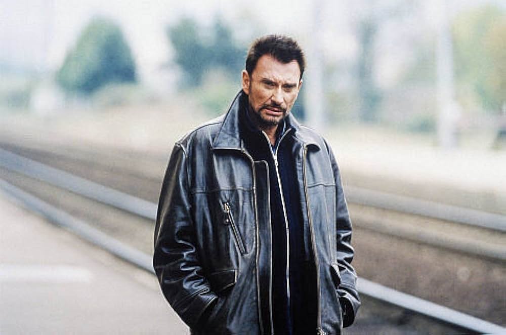 列車に乗った男の画像