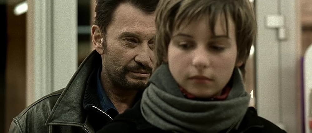 列車に乗った男の画像