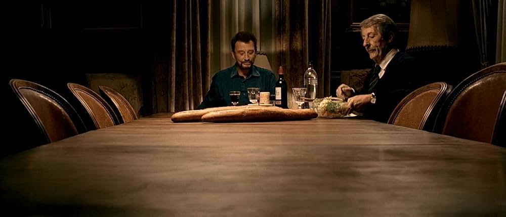 列車に乗った男の画像