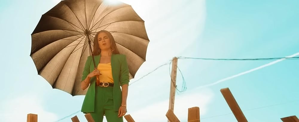 「デイ・シフト」カーラ・ソウザの画像