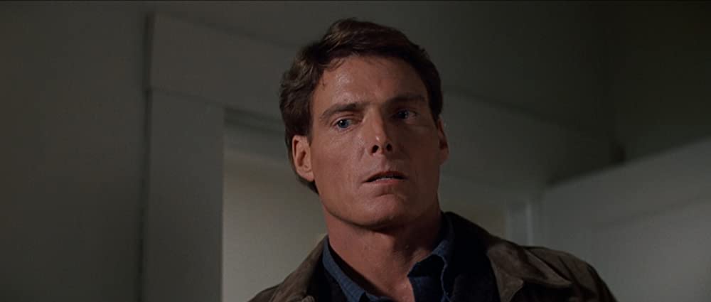 「光る眼」クリストファー・リーブの画像