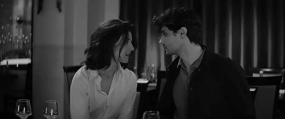 つかのまの愛人の画像