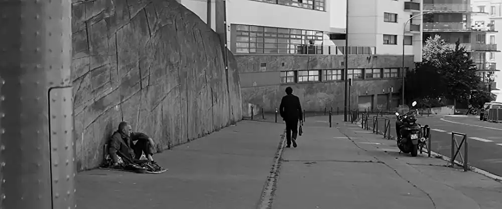 つかのまの愛人の画像