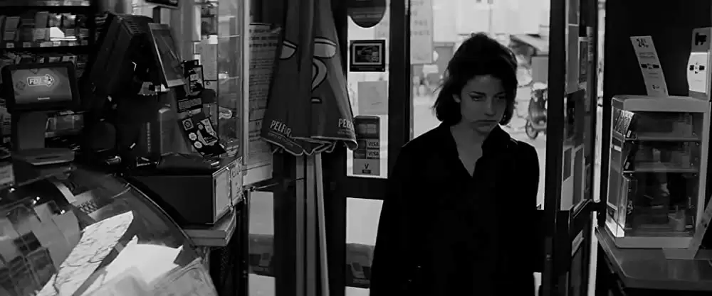 つかのまの愛人の画像