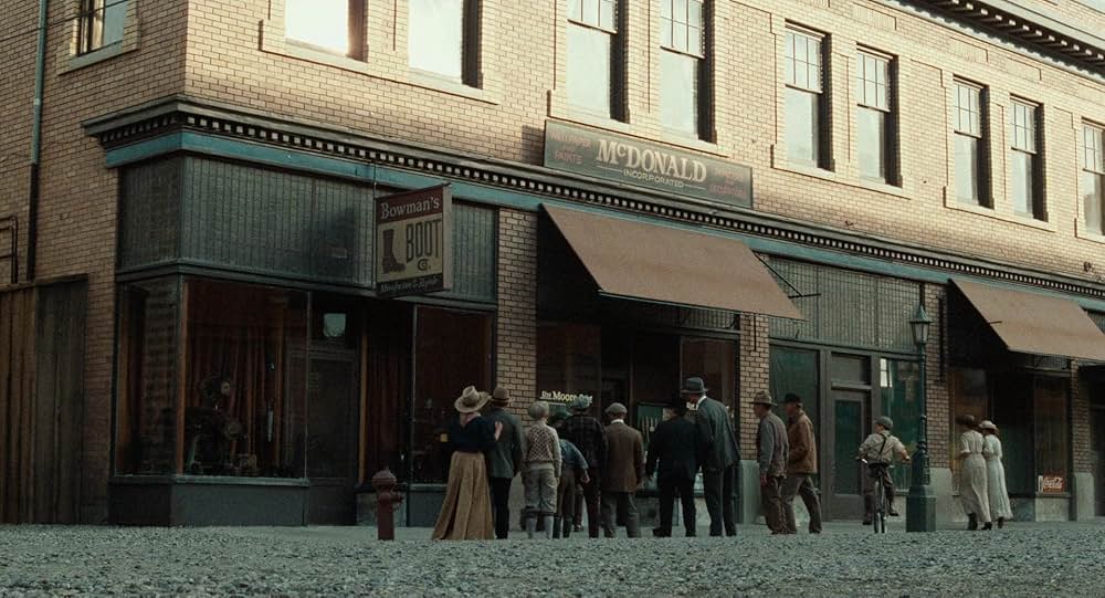 リバー・ランズ・スルー・イットの画像