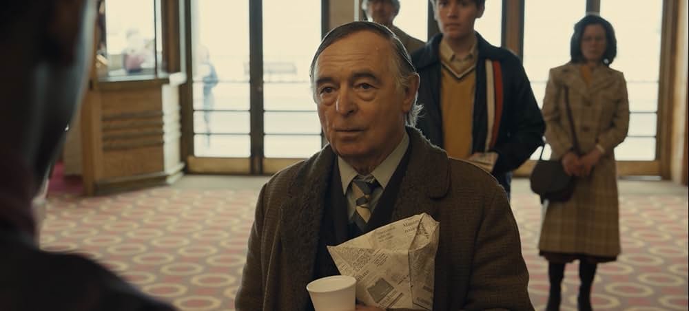 エンパイア・オブ・ライトの画像