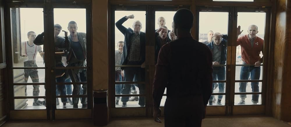 エンパイア・オブ・ライトの画像