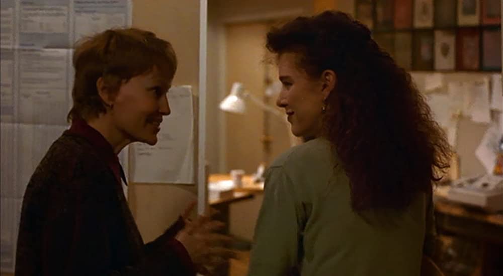 「夫たち、妻たち」ジュディ・デイビス & ミア・ファローの画像