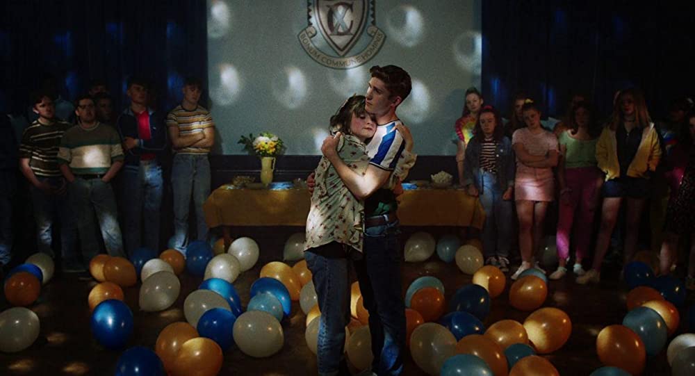 「恋人はアンバー」Fionn O'Shea & Lola Petticrewの画像