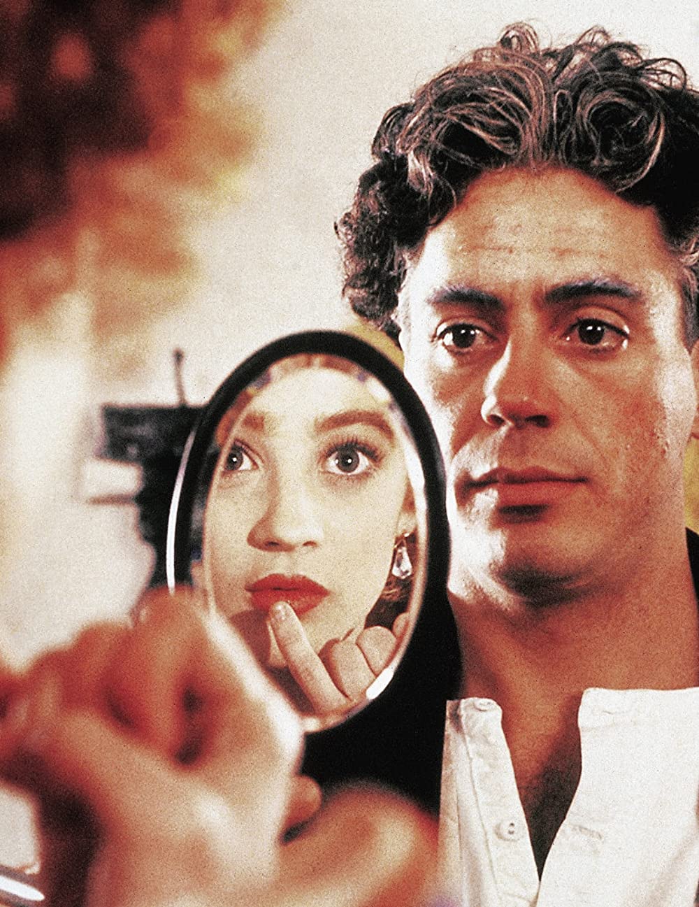 「チャーリー」ロバート・ダウニー・Jr. & モイラ・ケリーの画像