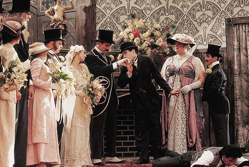 「チャーリー」ロバート・ダウニー・Jr. & マリサ・トメイの画像