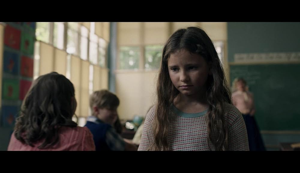 ザリガニの鳴くところの画像