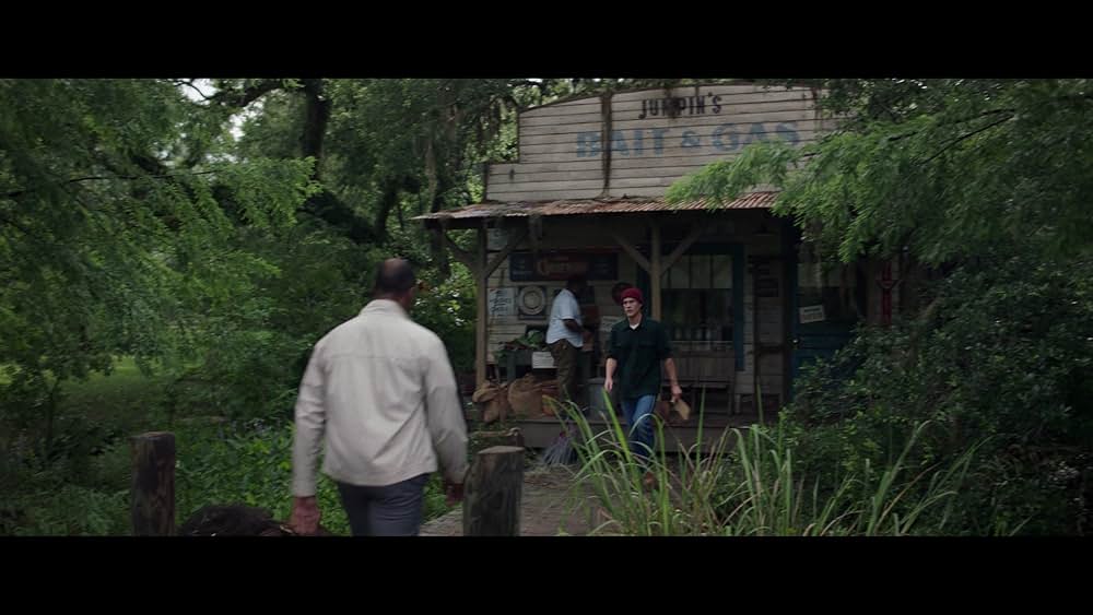 ザリガニの鳴くところの画像