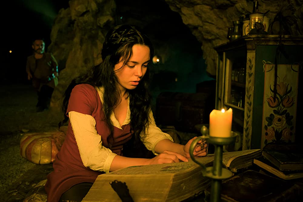 「スノーホワイト 白雪姫と7人のドワーフ」ティヤン・マライの画像