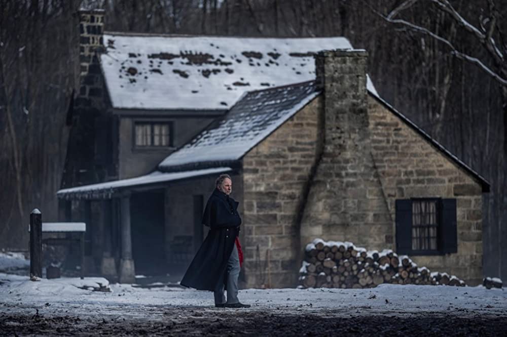 「ほの蒼き瞳」サイモン・マクバーニーの画像