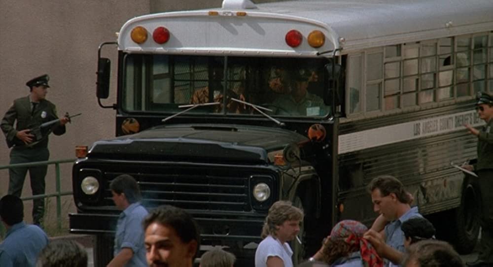 ブルージーン・コップの画像