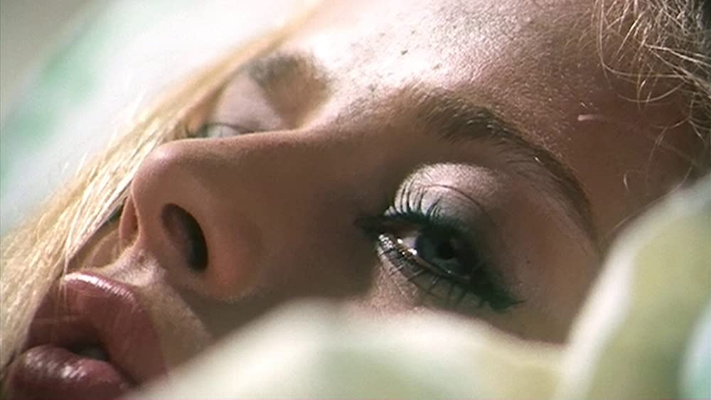 「殺しを呼ぶ卵 最長版」Ewa Aulinの画像