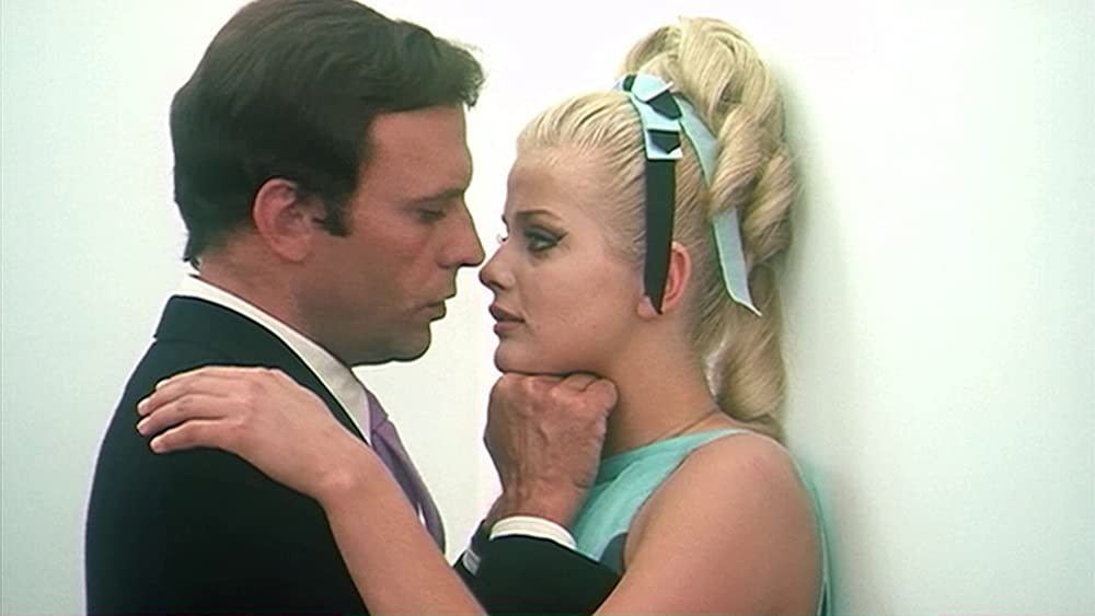 「殺しを呼ぶ卵 最長版」ジャン＝ルイ・トランティニャン & Ewa Aulinの画像