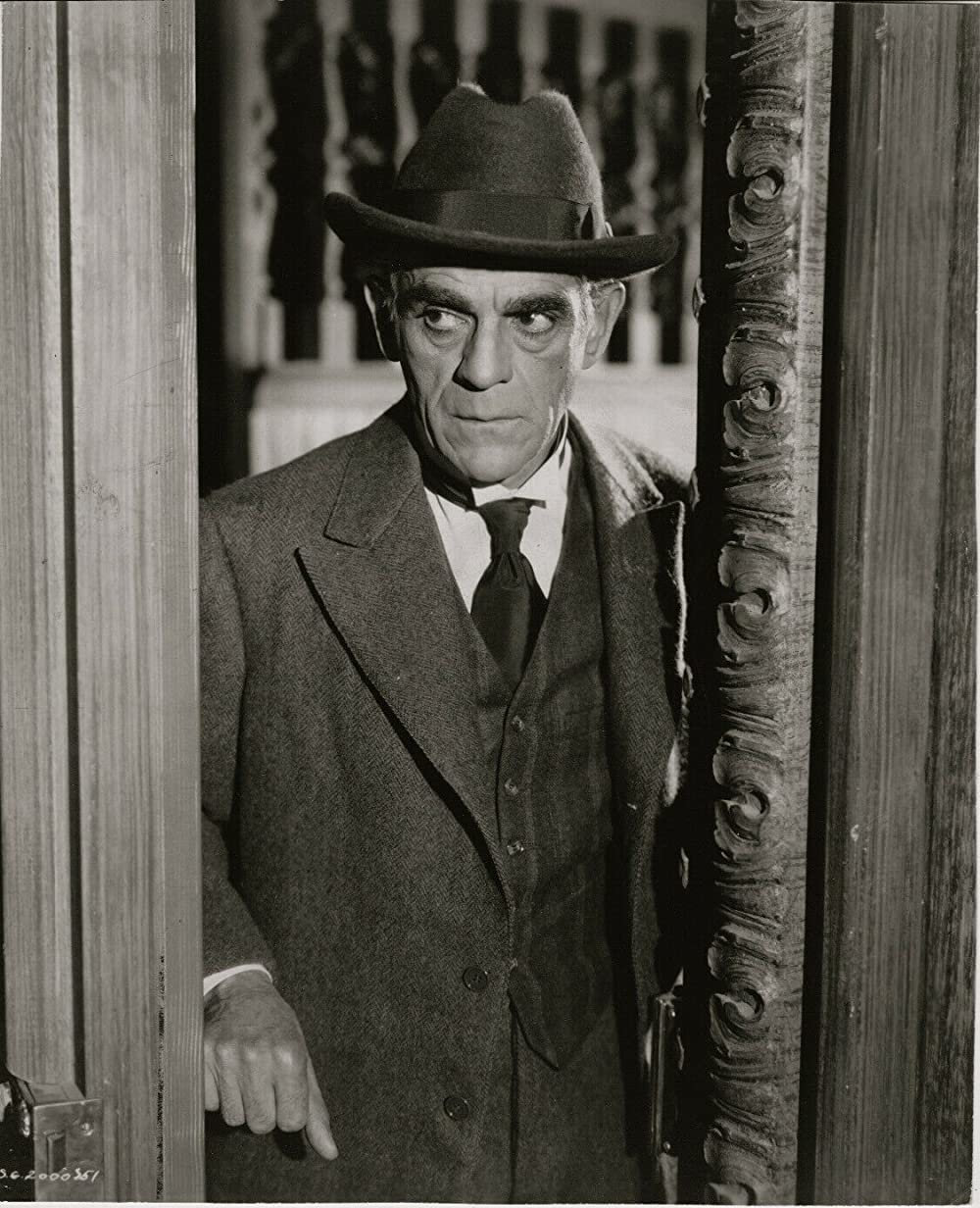 虹を掴む男の画像