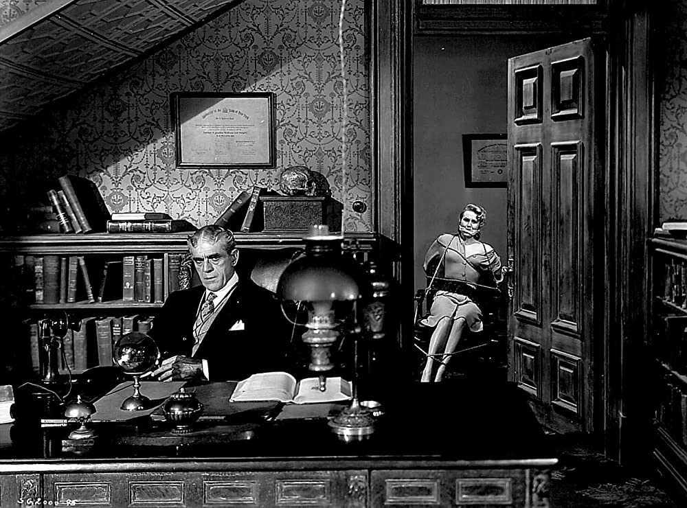 虹を掴む男の画像