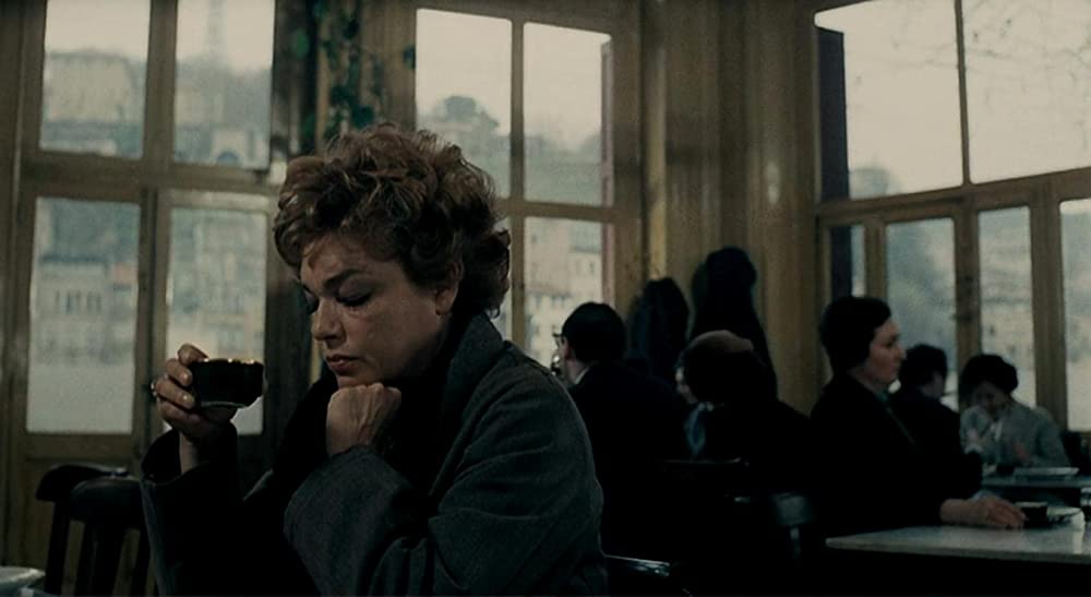 「影の軍隊」シモーヌ・シニョレの画像