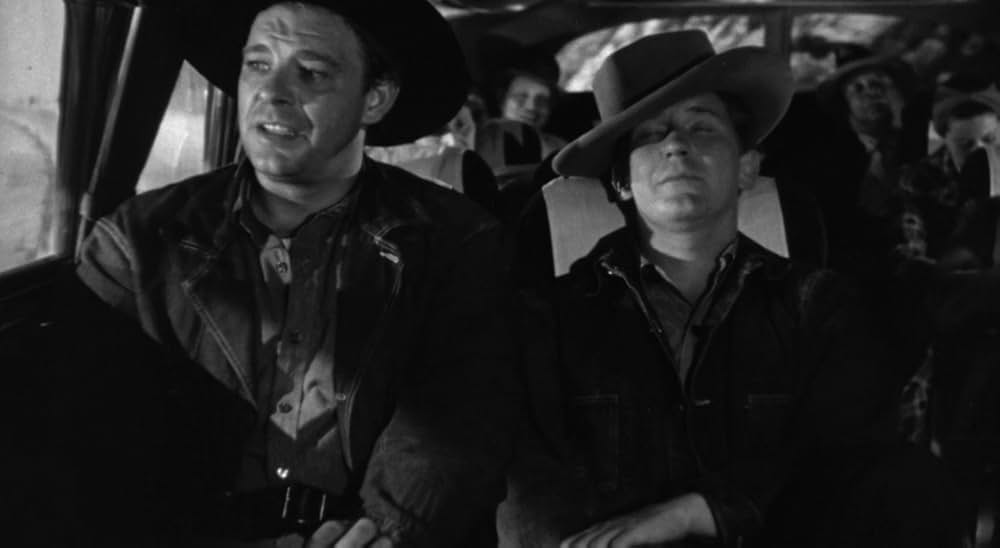 廿日鼠と人間の画像