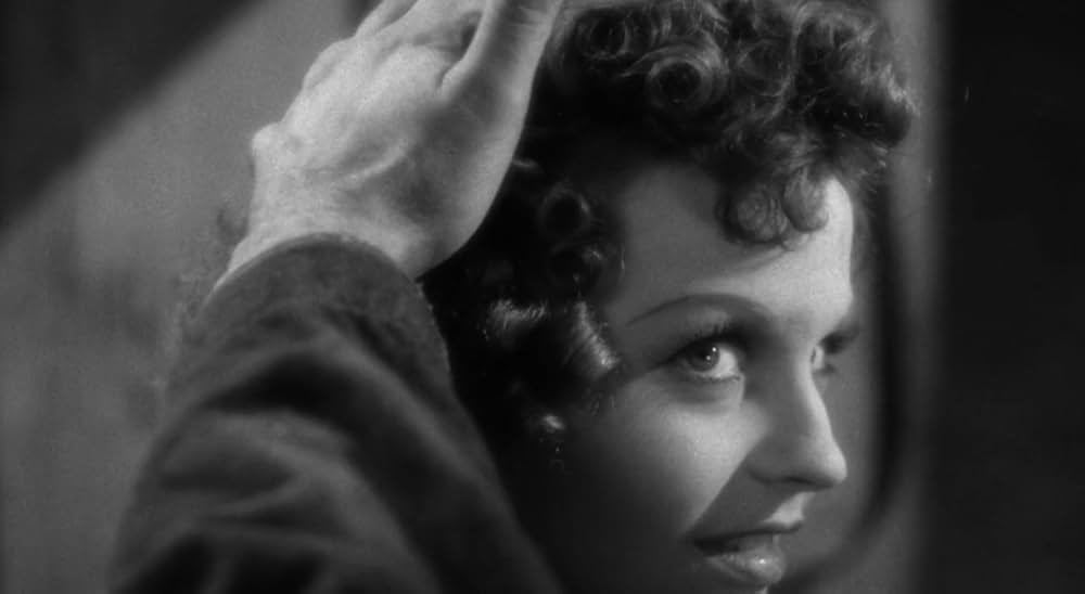 廿日鼠と人間の画像