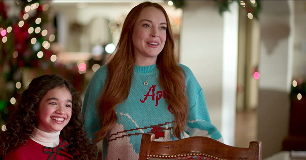 「フォーリング・フォー・クリスマス」リンジー・ローハン & オリビア・ペレスの画像