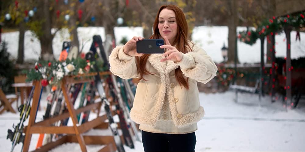 「フォーリング・フォー・クリスマス」リンジー・ローハンの画像