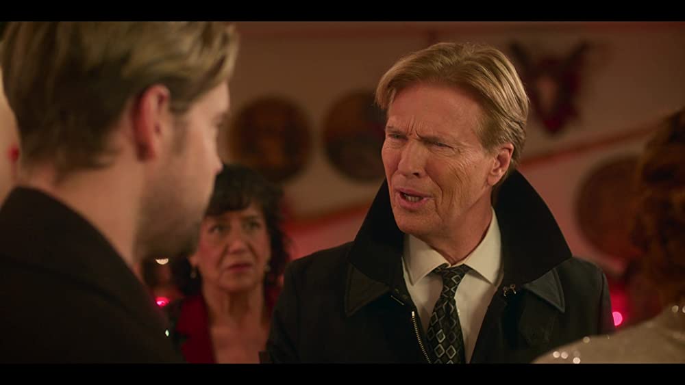 フォーリング・フォー・クリスマスの画像