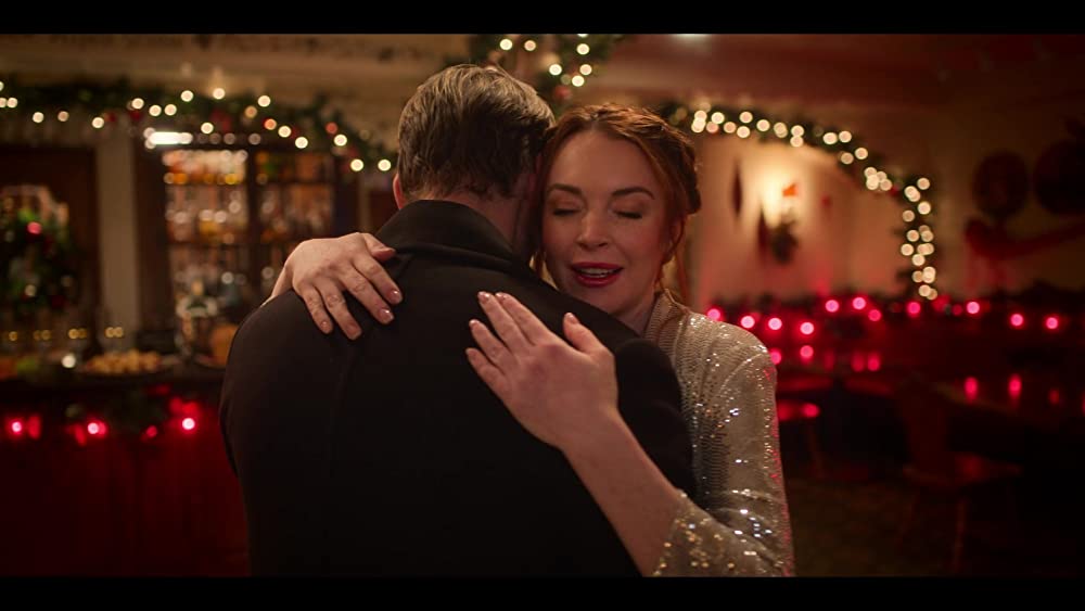 「フォーリング・フォー・クリスマス」リンジー・ローハンの画像