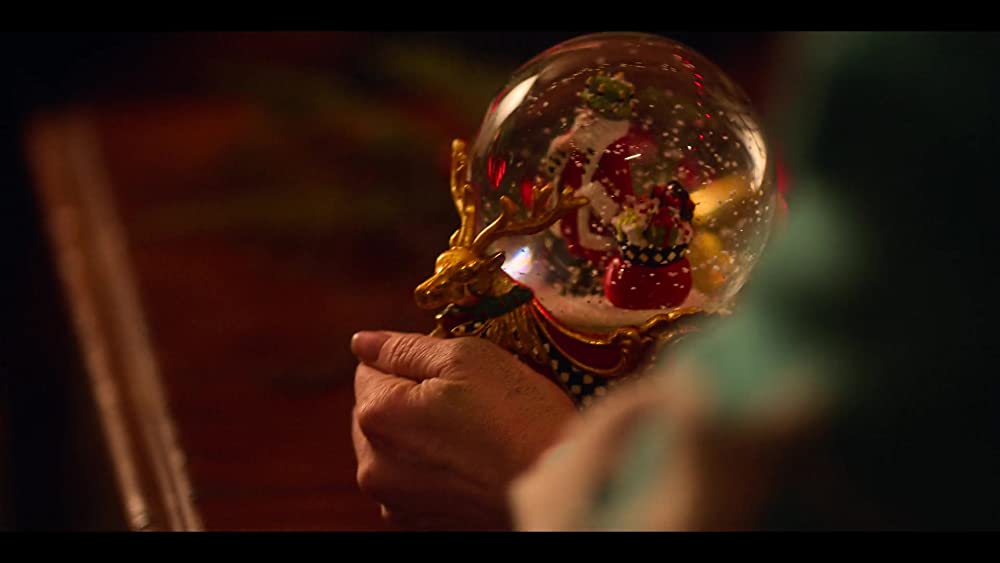 「フォーリング・フォー・クリスマス」の画像