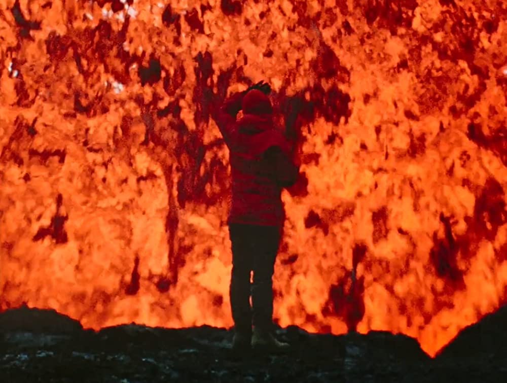 ファイアー・オブ・ラブ 火山に人生を捧げた夫婦の画像