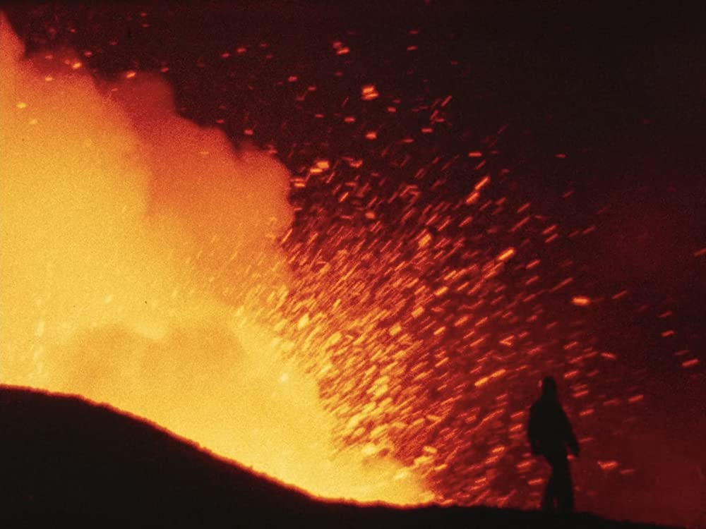 ファイアー・オブ・ラブ 火山に人生を捧げた夫婦の画像