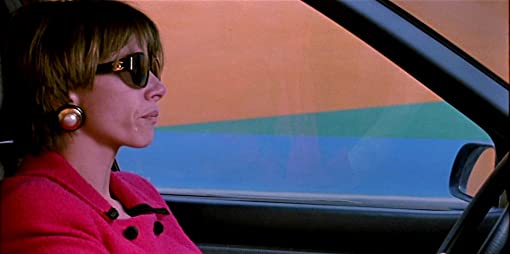 「ハイヒール」ビクトリア・アブリルの画像