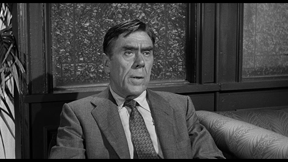 「世紀の怪物／タランチュラの襲撃」レオ・G・キャロルの画像