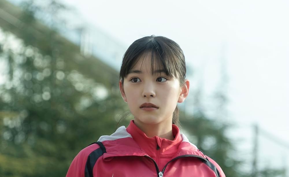 水は海に向かって流れるの画像