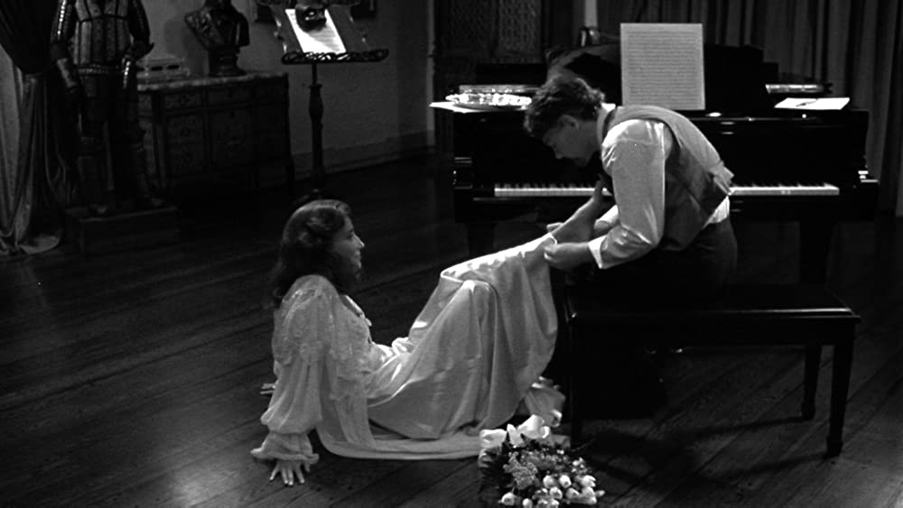 「愛と死の間で」ケネス・ブラナー & エマ・トンプソンの画像