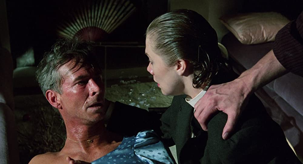 「クライム・オブ・パッション」アンソニー・パーキンス & キャスリーン・ターナーの画像