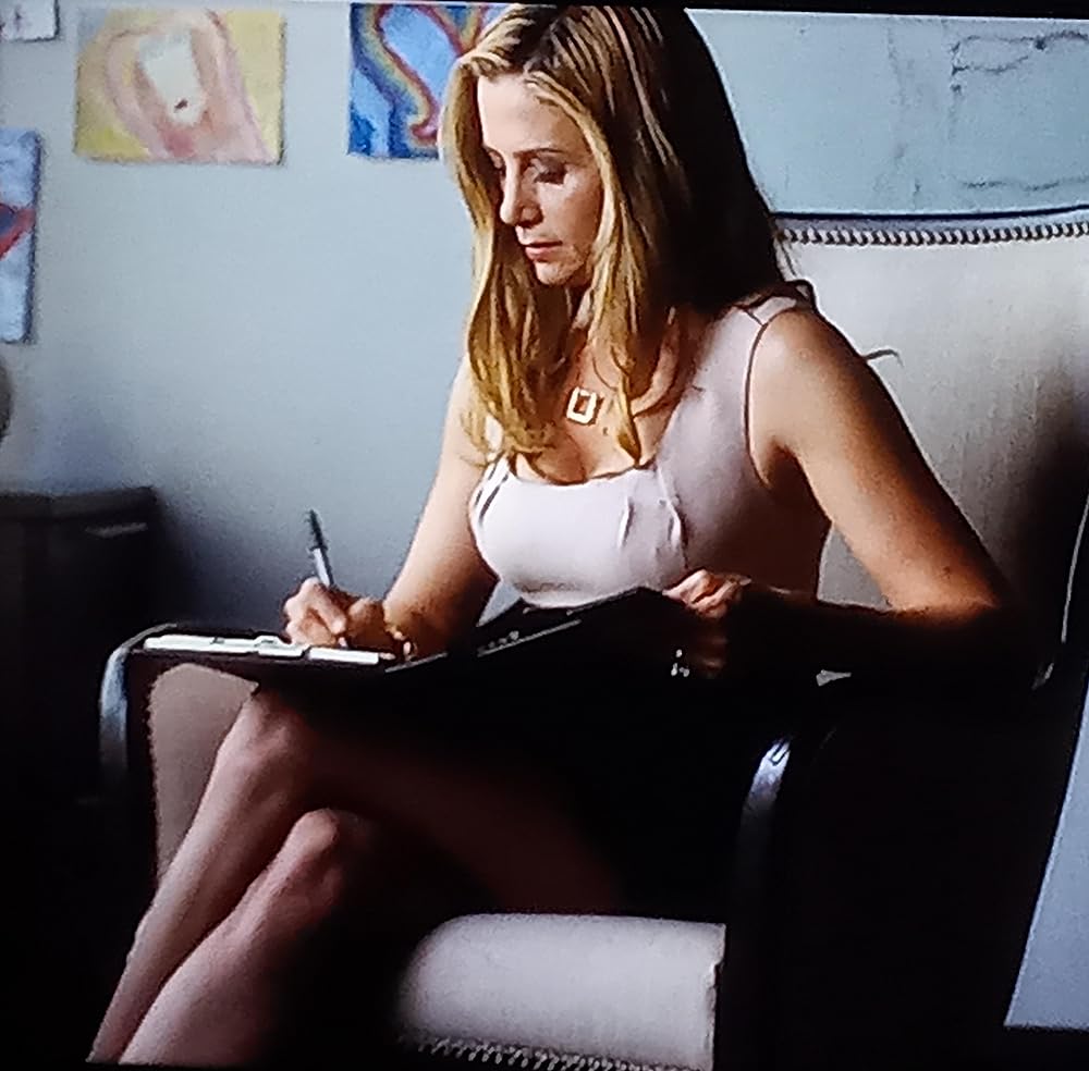 「セレブリティ 欲望とセックスの罠」ミラ・ソルビノの画像