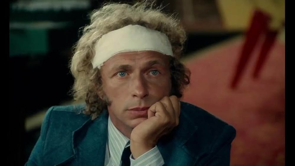 ル・ジュエ おもちゃにされた新聞記者の画像