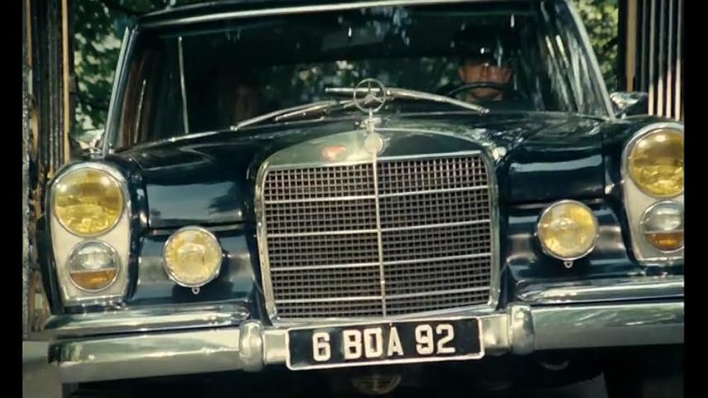 ル・ジュエ おもちゃにされた新聞記者の画像