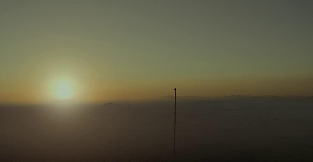 「FALL／フォール」の画像