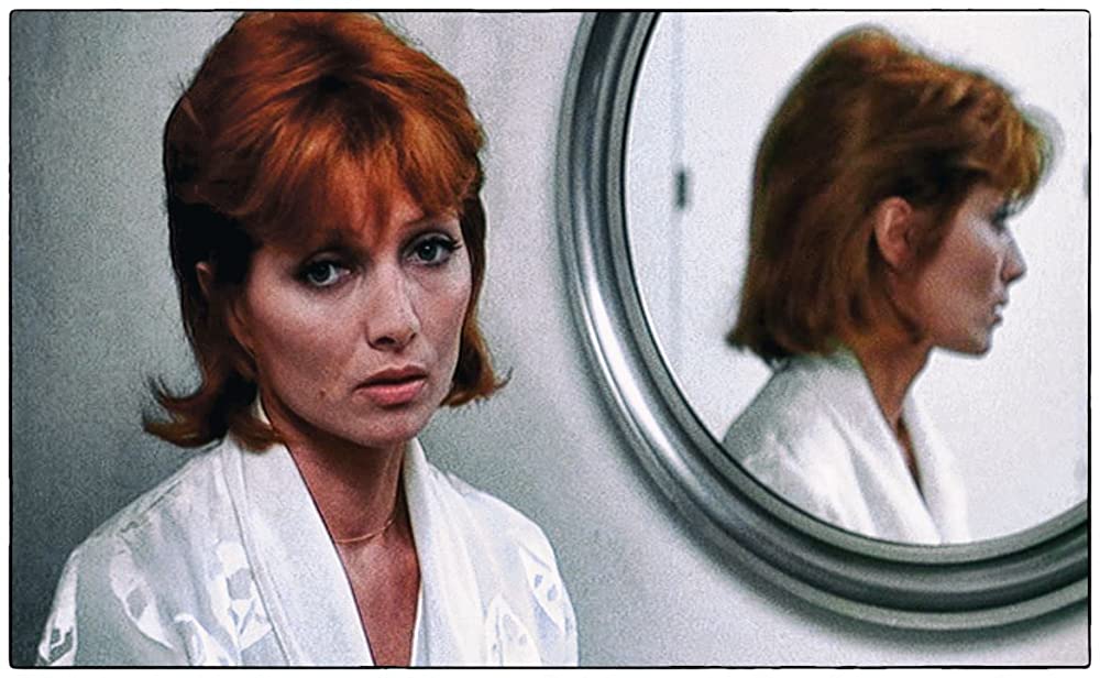 一寸先は闇の画像