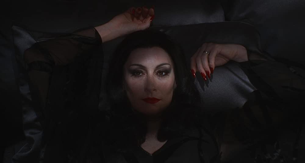 「アダムス・ファミリー」アンジェリカ・ヒューストンの画像