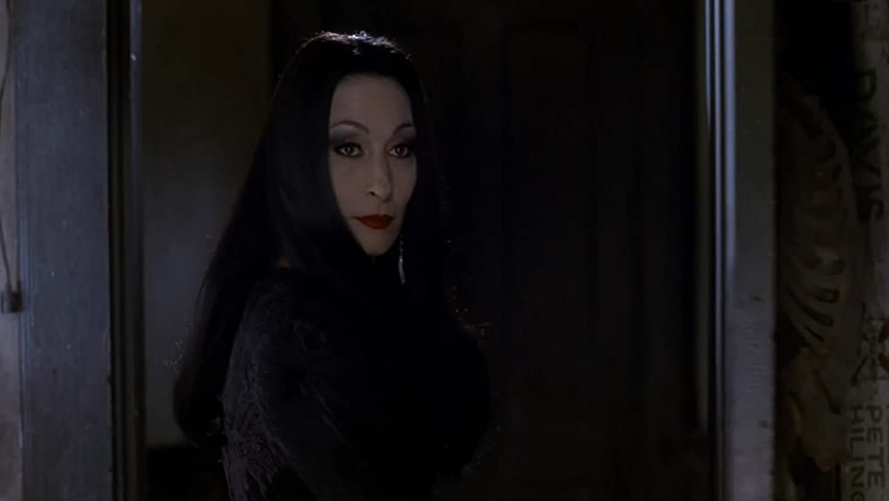 「アダムス・ファミリー」アンジェリカ・ヒューストンの画像